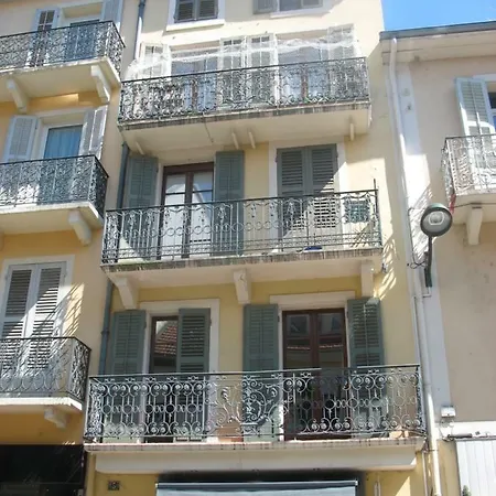 Meublé L'orée Du Parc Apartamento Aix-les-Bains