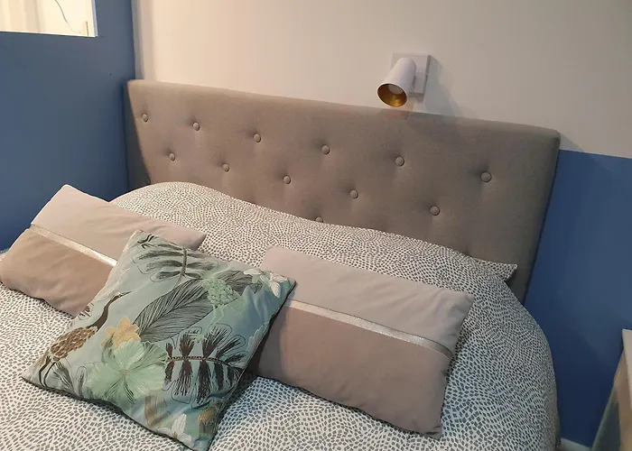 Meuble L'oree Du Parc * إيكس ليه با